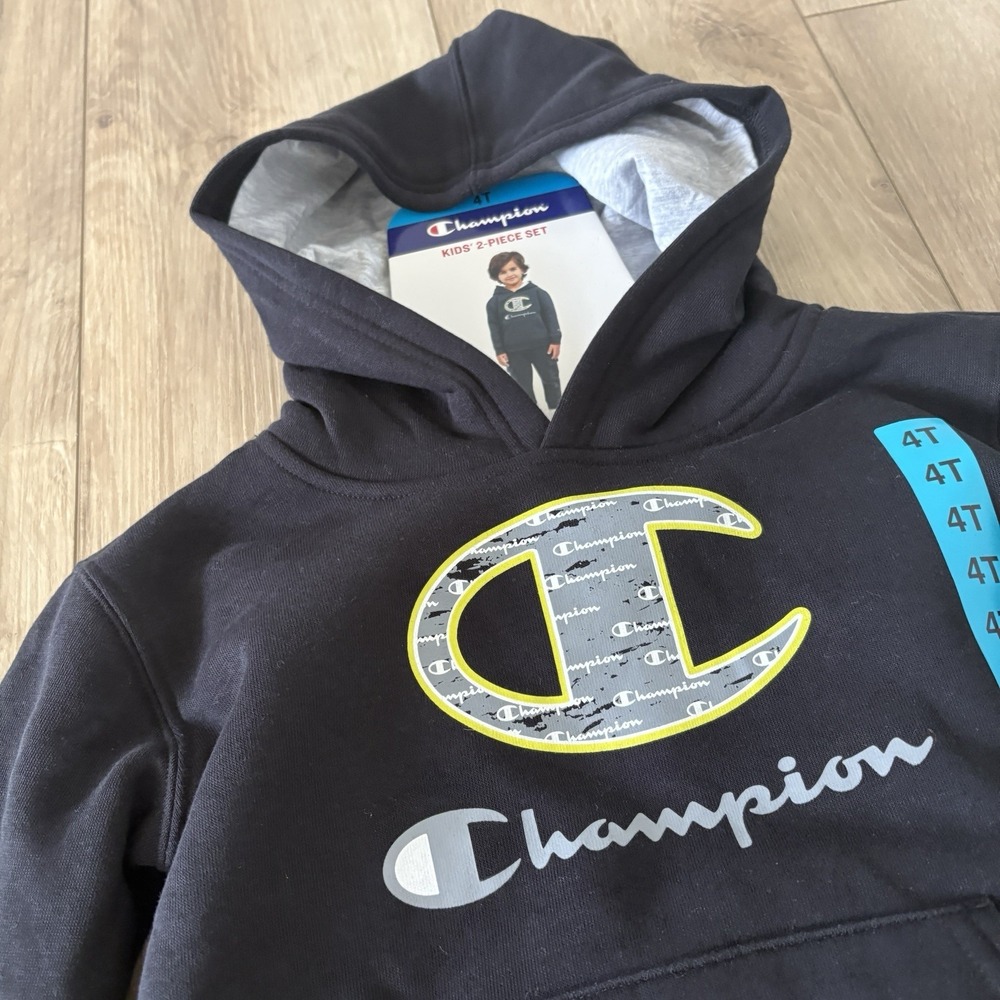 Champion Boy's 2-Piece Heavyweight Fleece Hoodie & Jogger Set Black 4T - Picture 2 of 5